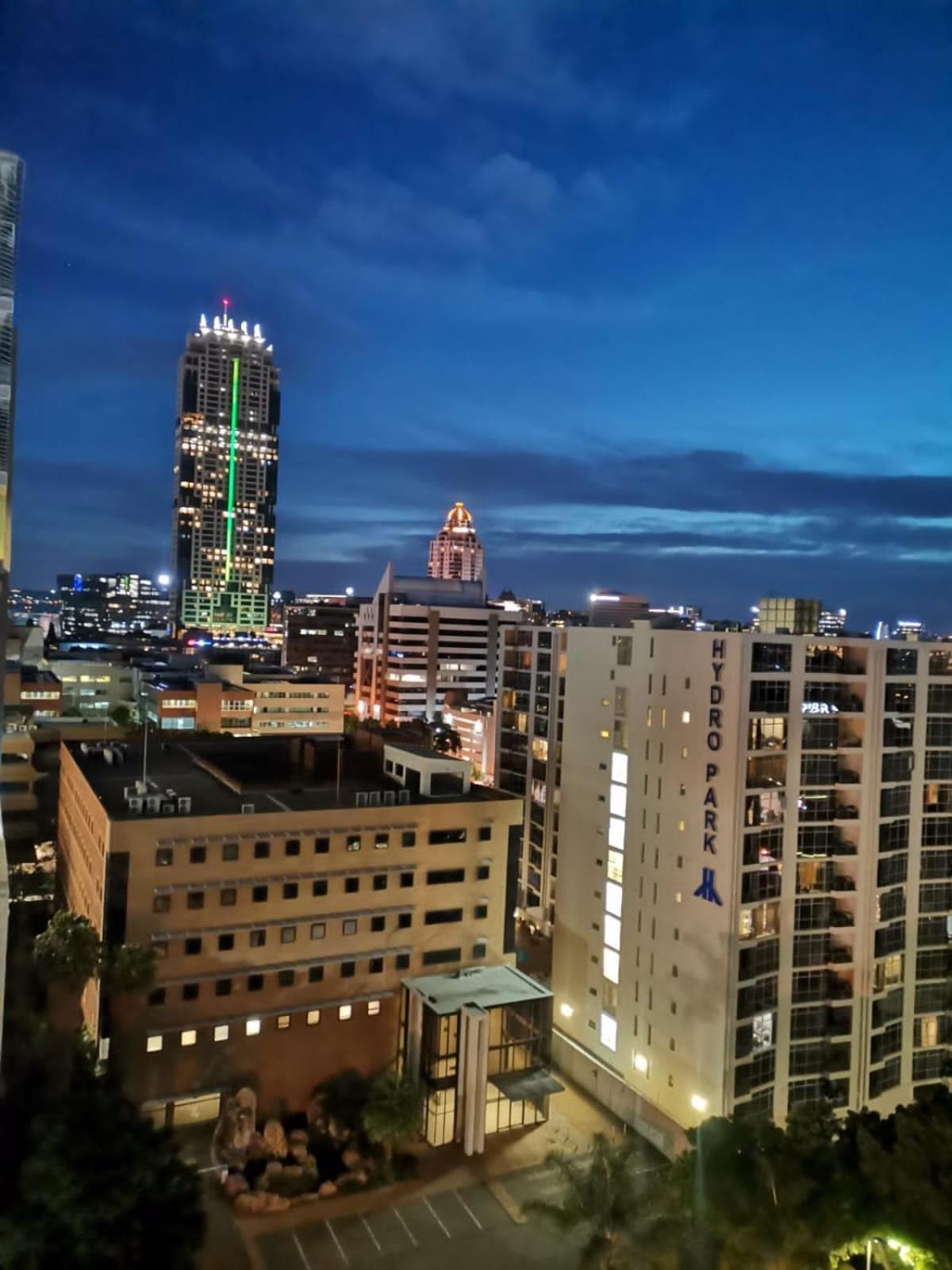 Sandton Serviced Apartments@Hydro 요하네스버그 외부 사진