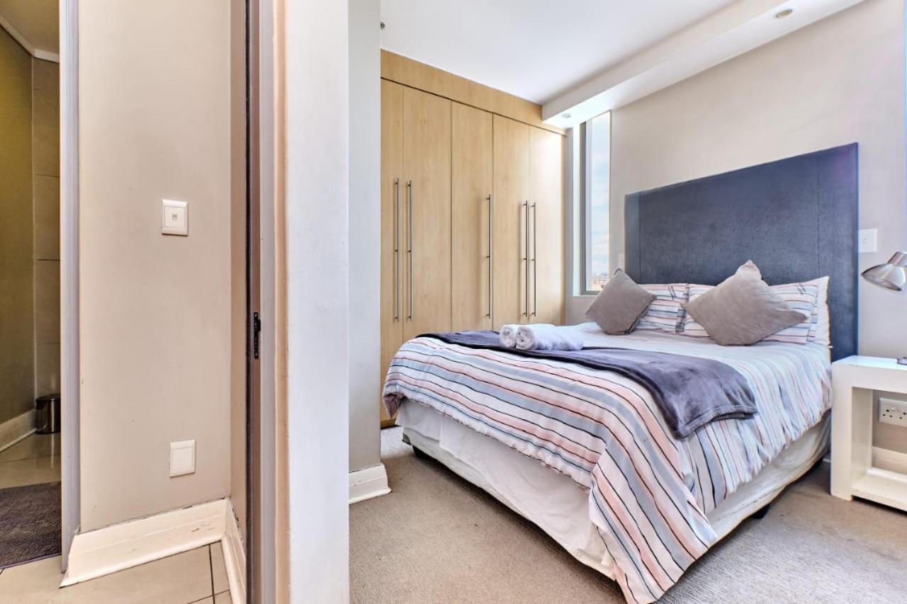 Sandton Serviced Apartments@Hydro 요하네스버그 외부 사진